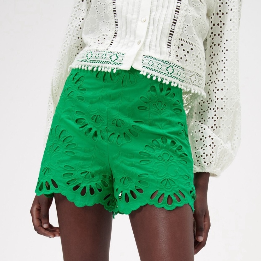 Zara High Waist Green Shorts